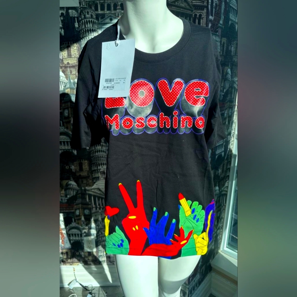Moschino t-shirt.